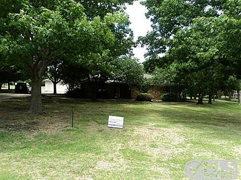 4th image of 106 Meadowwood Ln