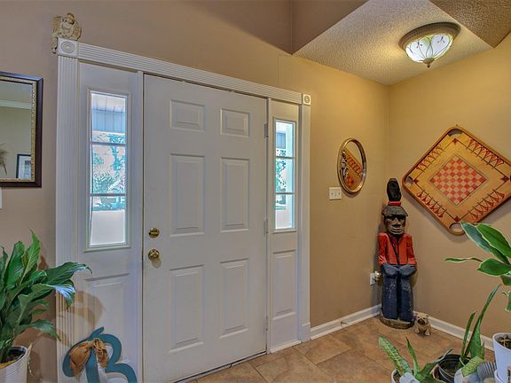 4th image of 506 Amy Ln