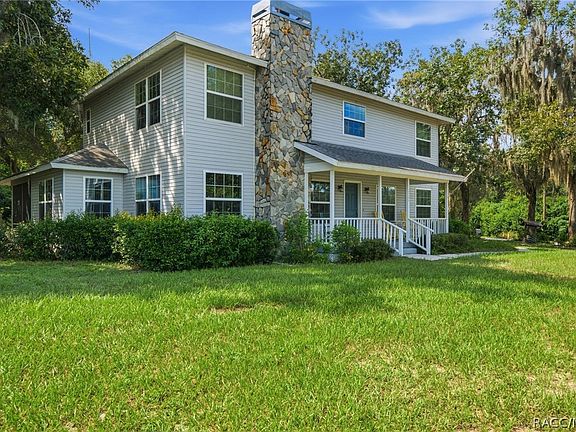 2nd image of 2524 S Pleasant Point