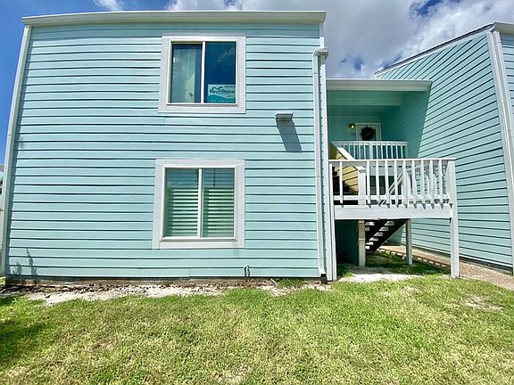 3rd image of 712 Lauderdale Dr Unit 712