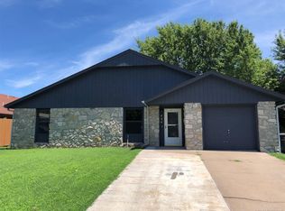 404 N Cummings Ave, Bartlesville, OK 74006