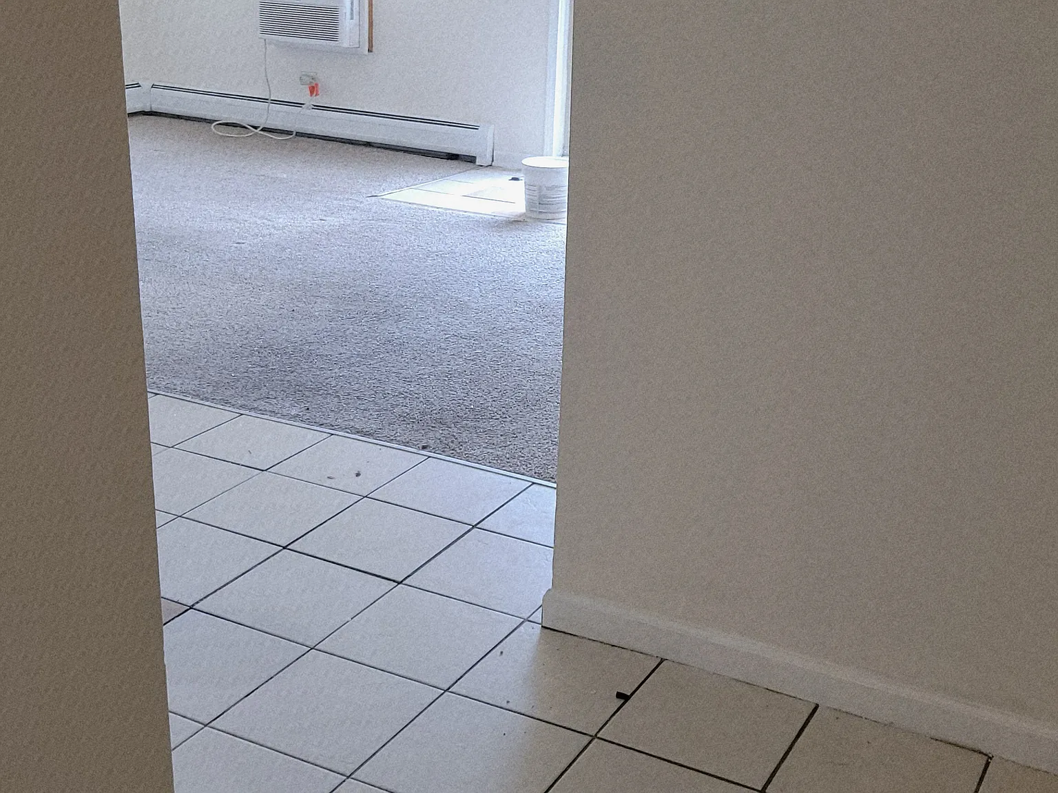 2 bed, 880 sqft, $1,750 — Photo 2