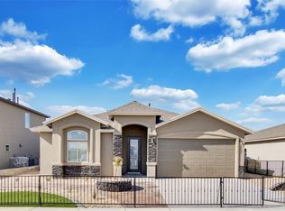 525 Ginger Francis Ln, El Paso, TX 79938