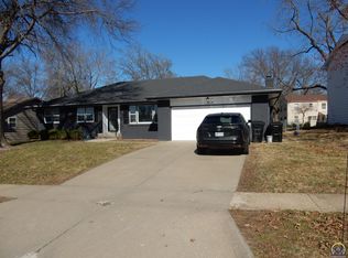 1818 SW Cheyenne Rd, Topeka, KS 66604