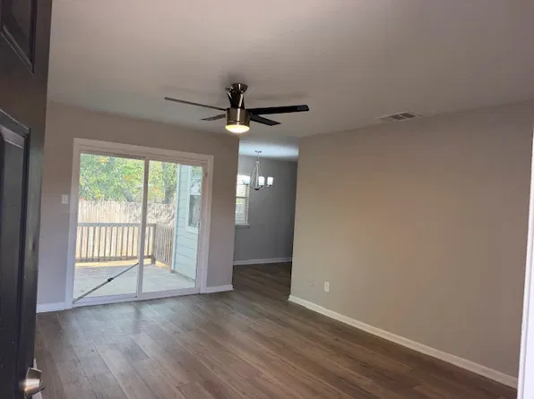2004 Old West Pl #A, Round Rock, TX 78681