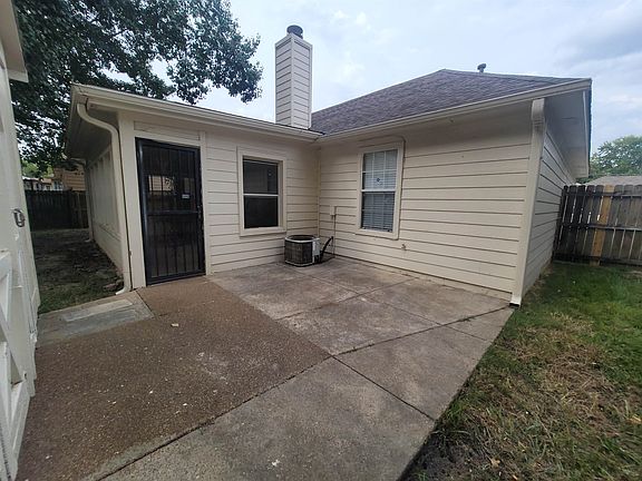 5th image of 6915 Brady Hill Dr