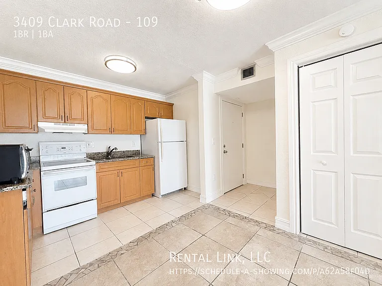 3409 Clark Rd #109 — Photo 8
