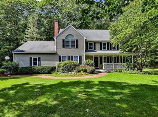 129 Cambridge Rd, Bedford, NH 03110