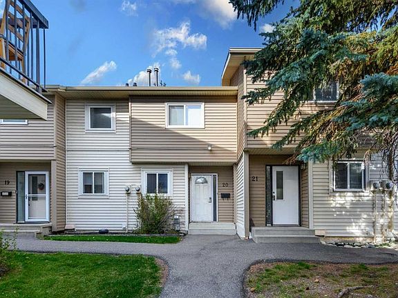 2nd image of 2519 SW 38th St NE #21