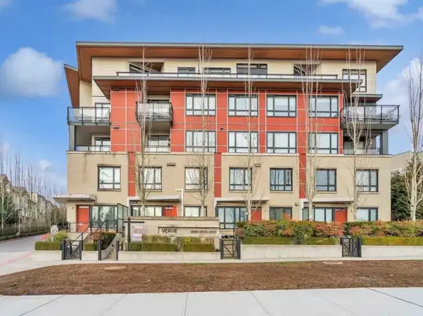 13931 Fraser Hwy #217, Surrey, BC V3T 4E6