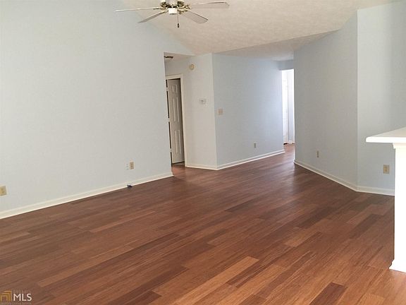 3rd image of 1125 Golden Valley Ct