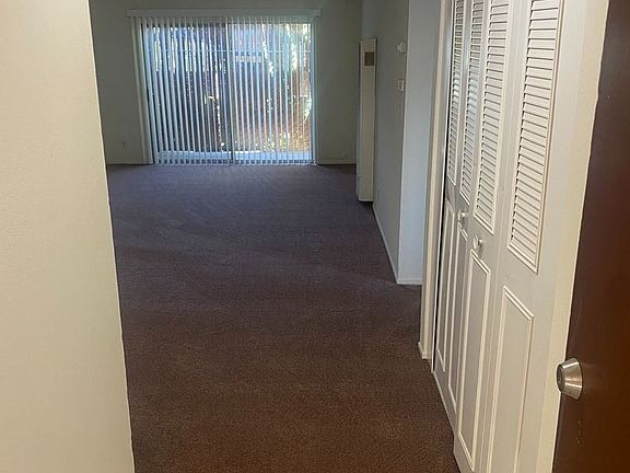 3rd image of 2328 Seminary Ave #101