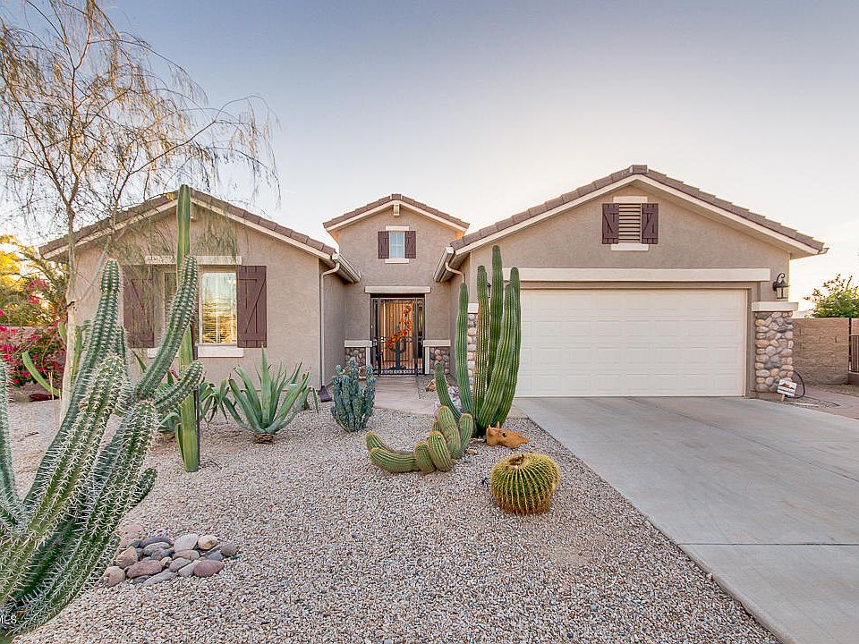1st image of 1177 W Desert Lily Dr