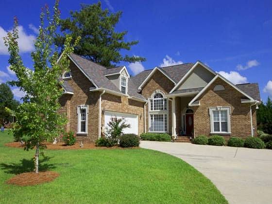 Quiet safe neighborhood.