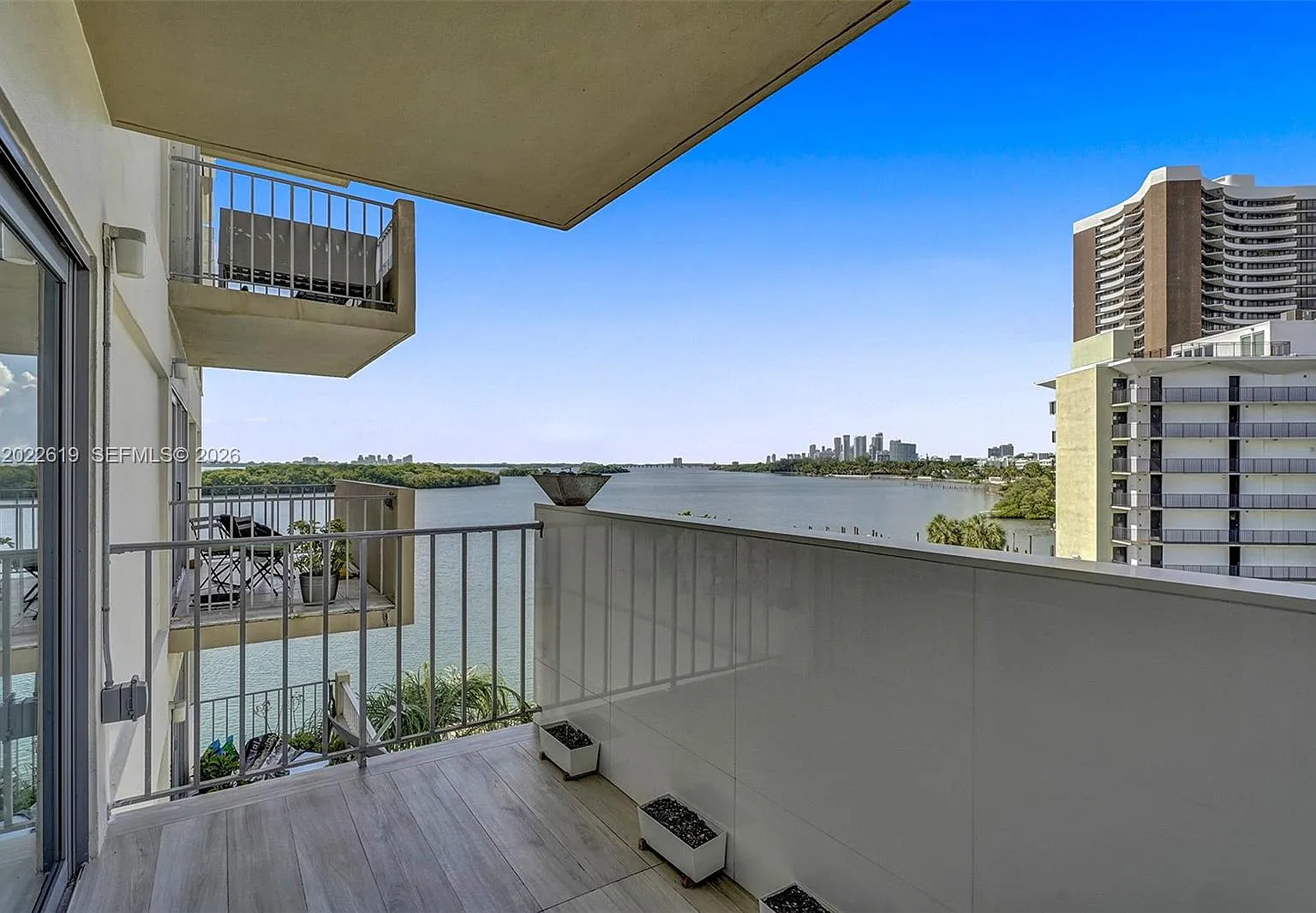 Clipper Condo No 1 — Photo 4