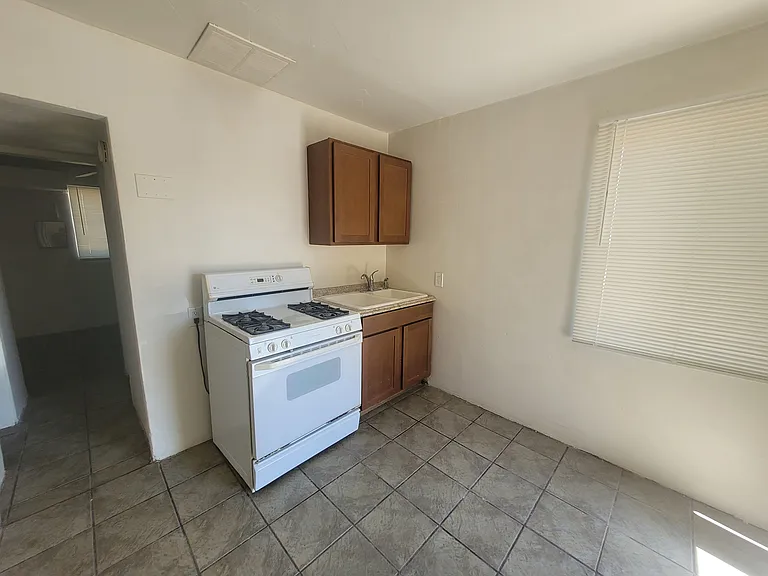 712 W Fillmore St #C — Photo 4