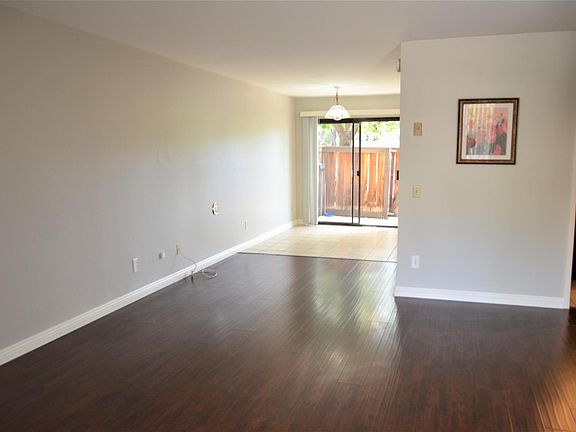 3rd image of 9447 Gold Coast Dr Unit G3