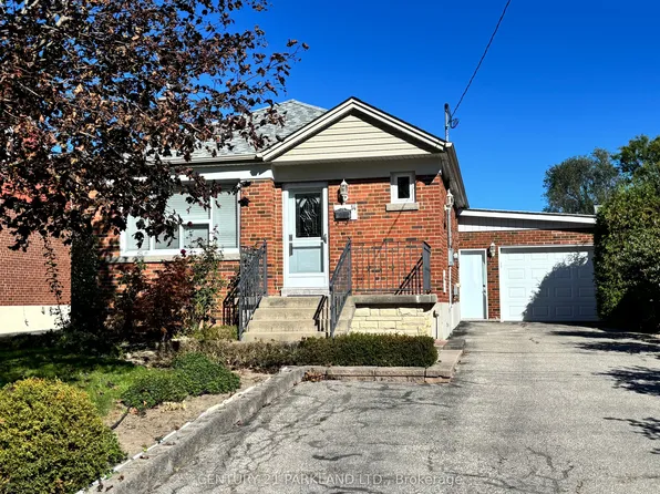 14 Orlando Blvd, Toronto, ON M1R 3N4