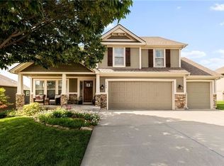 1704 Esther Dr, Kearney, MO 64060