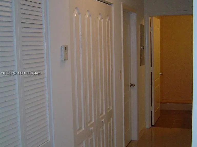 1153 SW 13th St — Photo 19