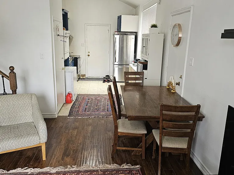 3242 Lawrence Ave E — Photo 7