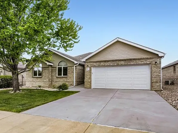 557 Trailwood Cir, Windsor, CO 80550