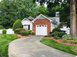 2864 Wynfield Crossing Ln, Winston Salem, NC 27103