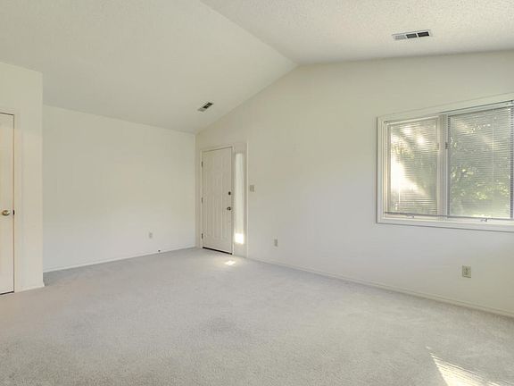 3rd image of 217 Saligugi Cir