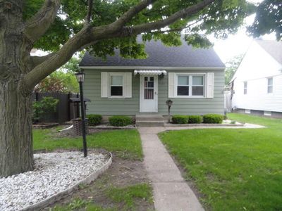 1332 S 116th St, West Allis, WI, 53214
