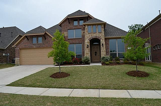 1st image of 111 Parkside Dr