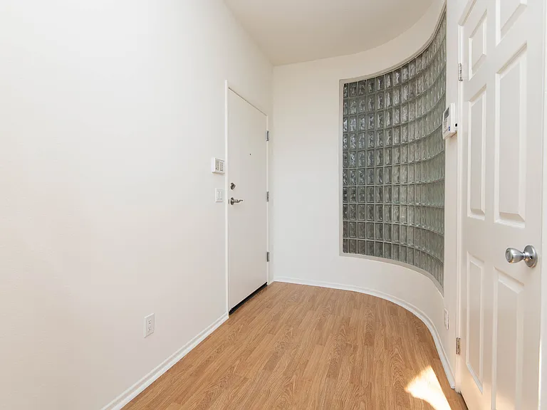 12810 Caswell Ave #206 — Photo 25