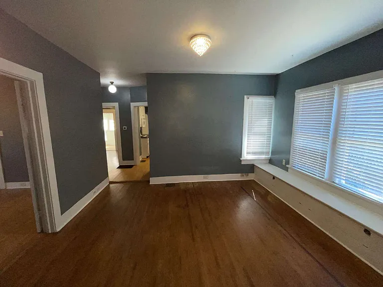2153 Dauphin St — Photo 3