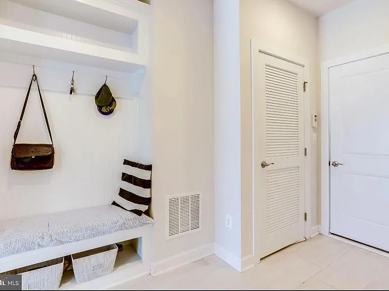 43394 Charitable St — Photo 5