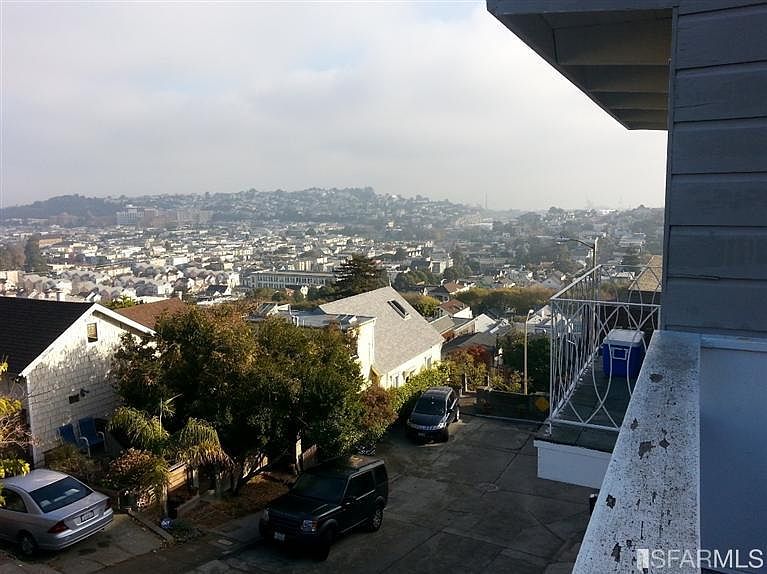 2nd image of 44 Aztec St