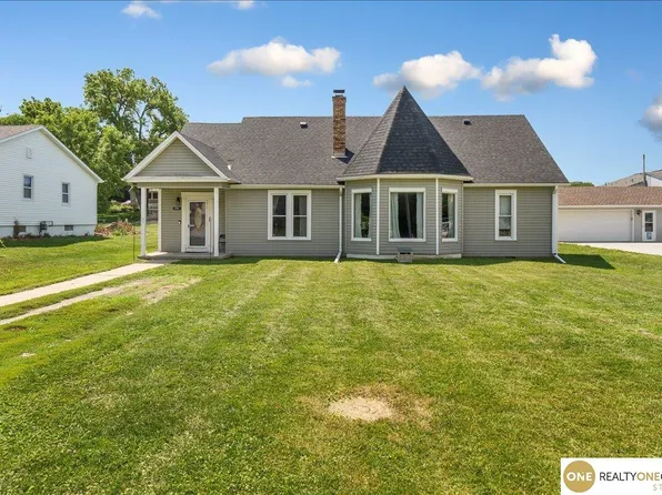 1761 Park St, Blair, NE 68008