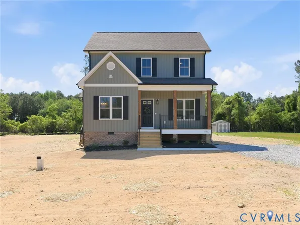 7957 Pennsylvania Ave, West Point, VA 23181