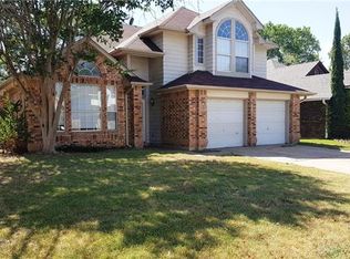 5818 Polo Club Dr, Arlington, TX 76017
