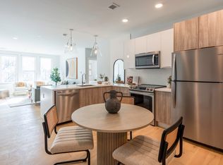 71 Bow St #204, Somerville, MA 02143