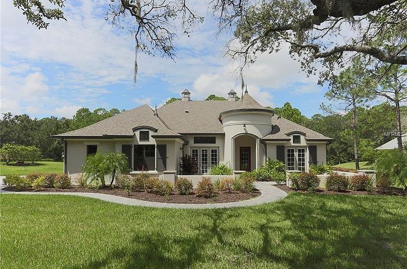 1st image of 19510 Shady Hammock Ln