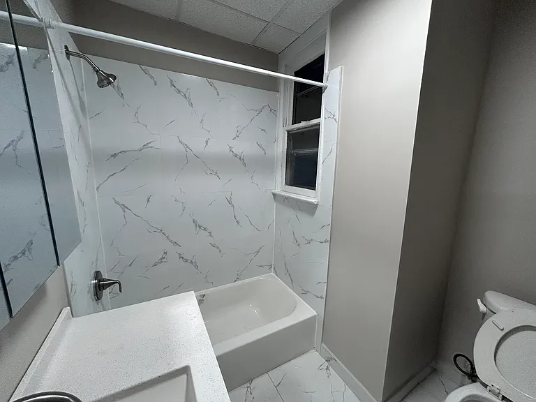 2512 Central Ave #4 — Photo 6