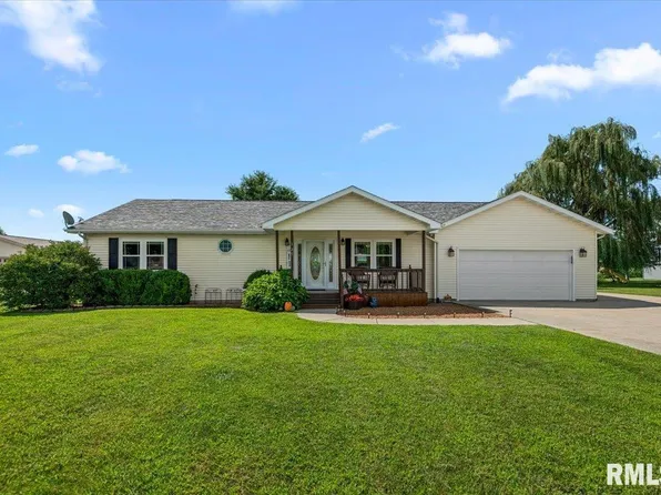125 Cedar St, Kincaid, IL 62540