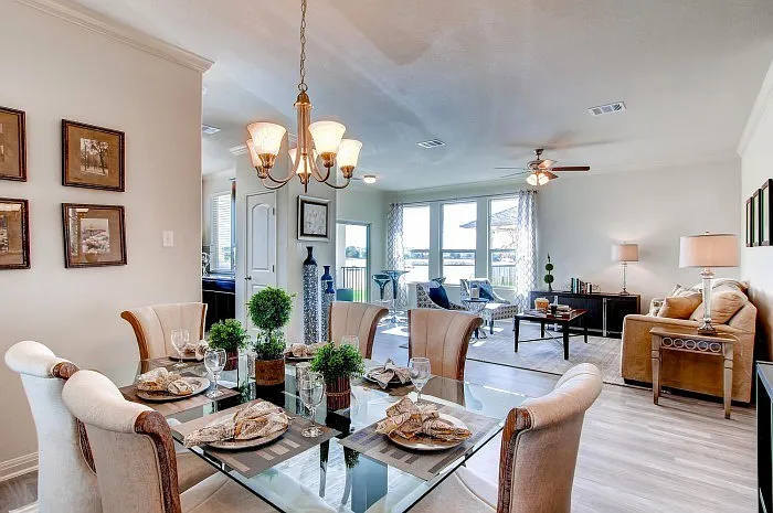 Double Eagle Townhomes — Photo 4