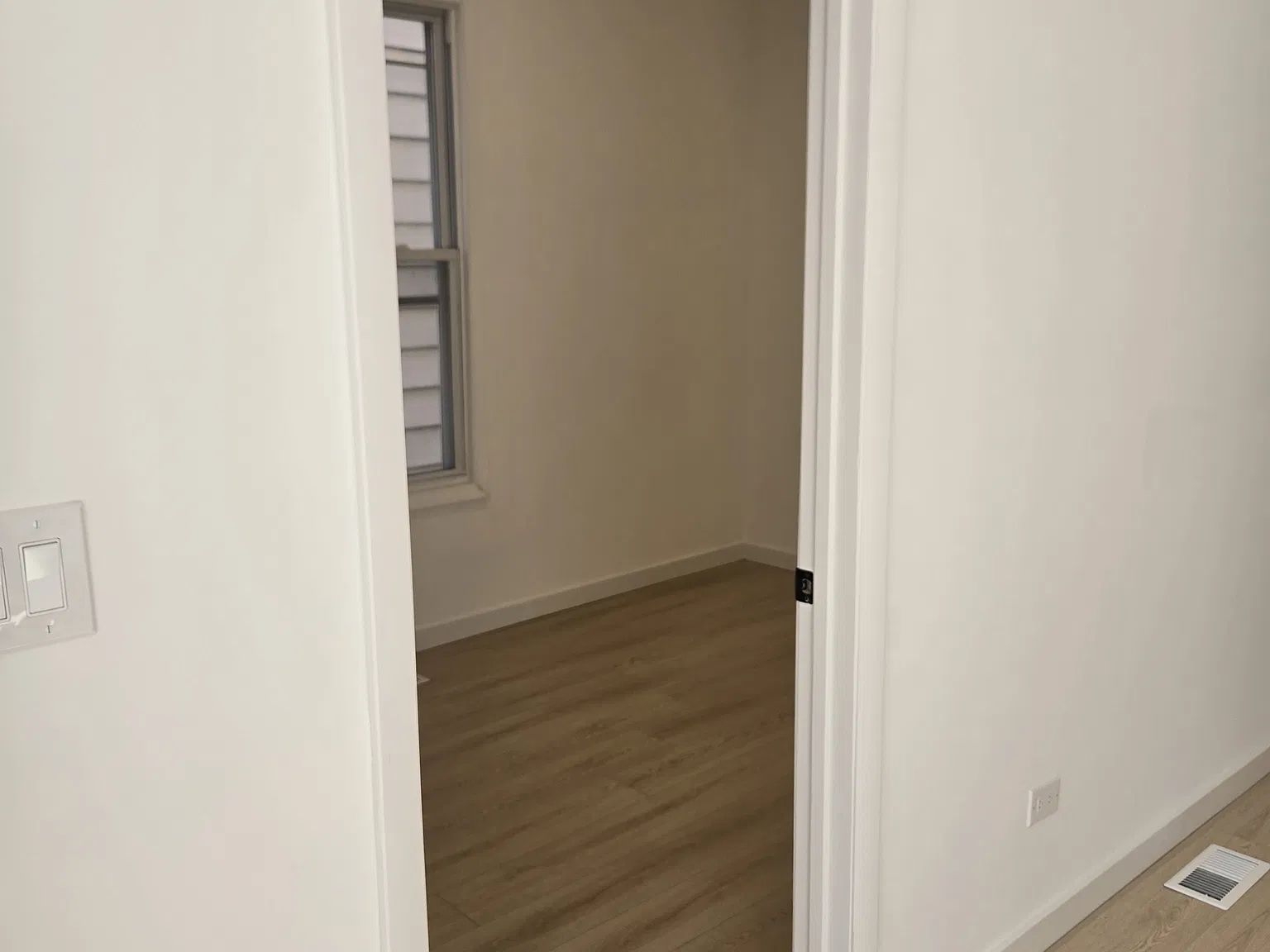 2 bed, 1100 sqft, $2,600 — Photo 4