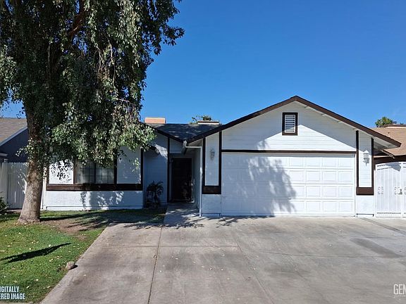 2nd image of 5913 Stone Bridge Ln