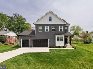 5315 Nutting Dr, Springfield, VA 22151