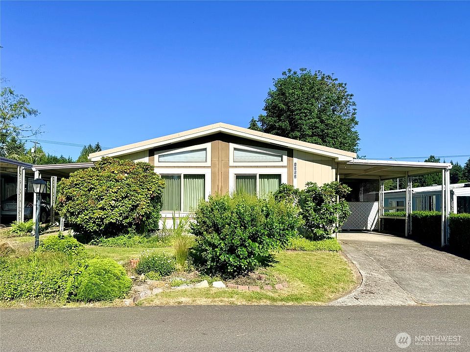 1st image of 1352 Alonda Lane NE