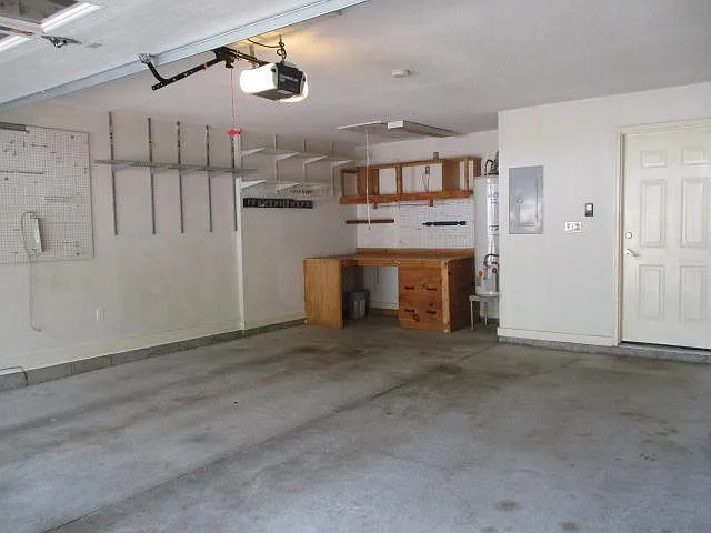 1015 Salford Pl — Photo 26