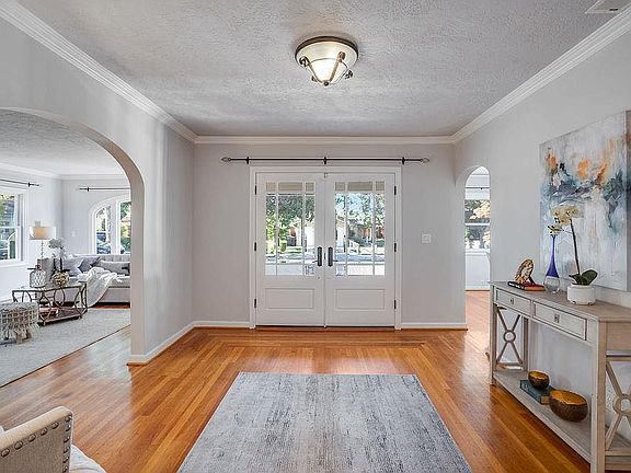 5th image of 878 Jansen Ave