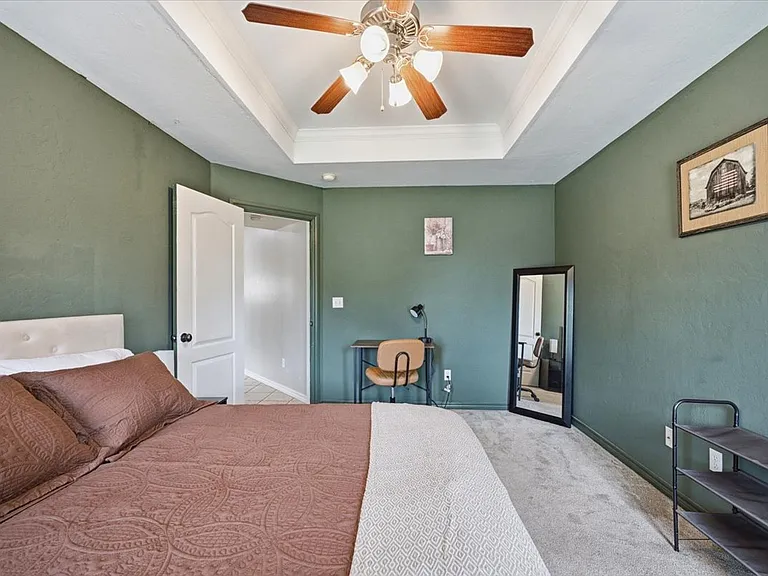 4713 Doe Run Dr — Photo 21