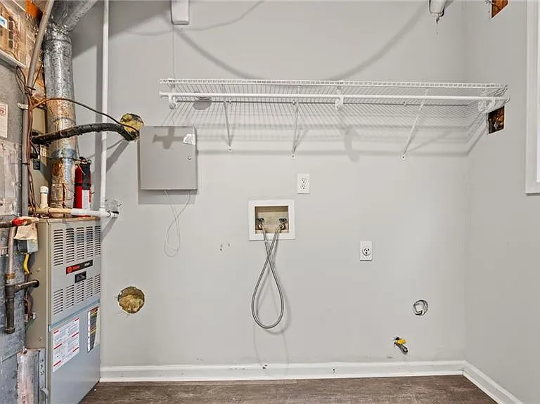 1095 Mountain Springs Dr NW — Photo 30